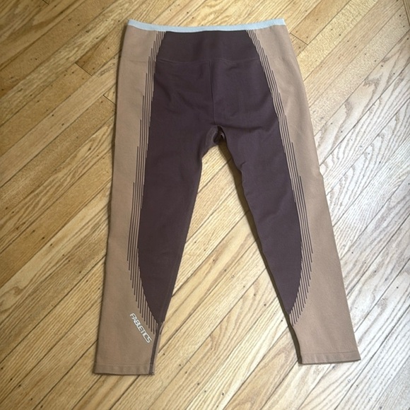 FABLETICS brown Seamless Fusion High-Waisted 7/8 Legging size xl - Picture 1 of 10